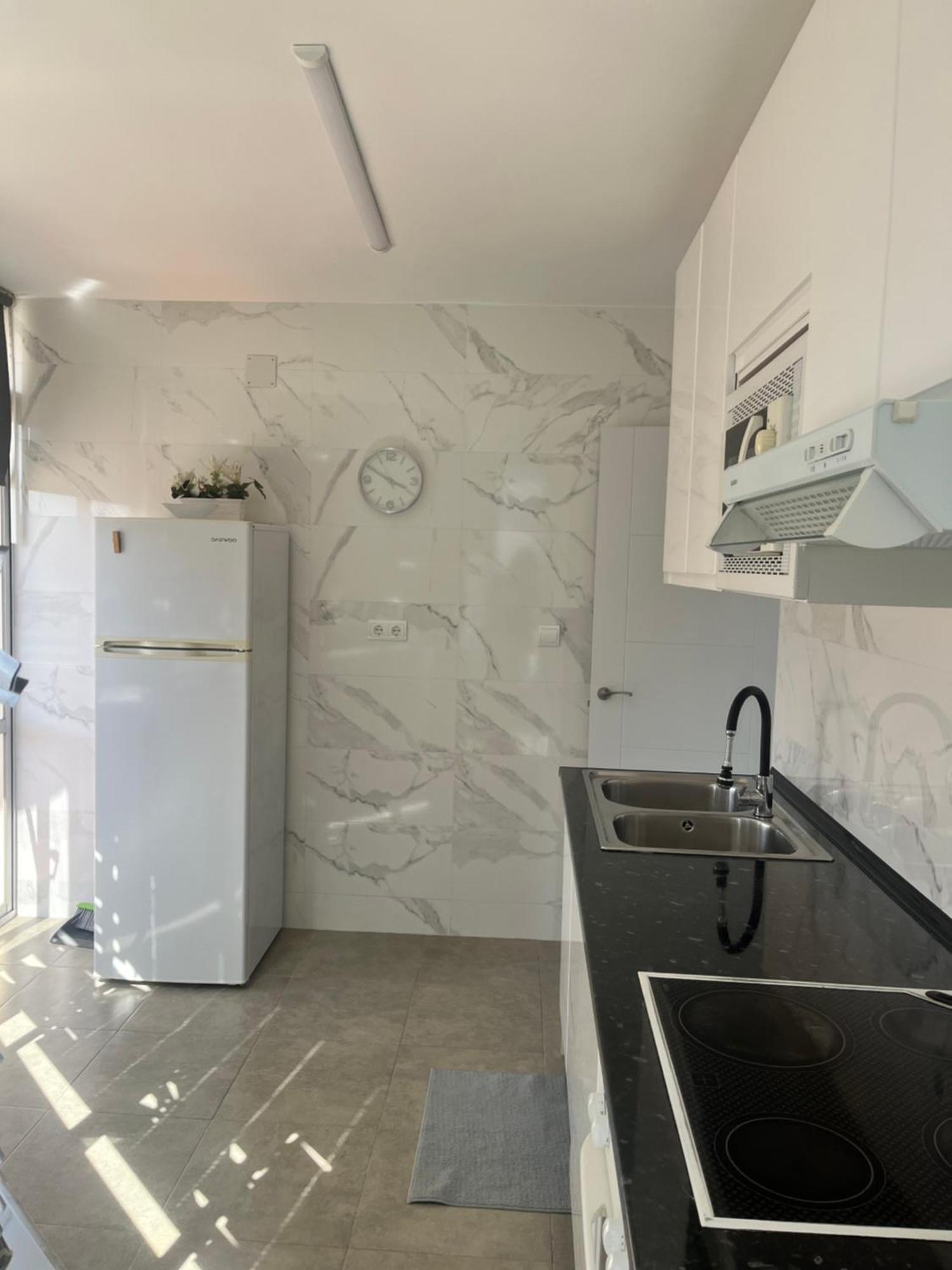Apartamento Luxury En 丰希罗拉 外观 照片